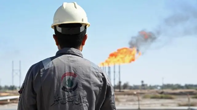 أولى ثمار زيارة قاليباف: إيران تسمح بعبور سفن عراقية مضيق هرمز