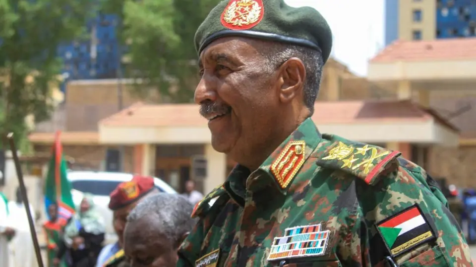 السيسي للبرهان: ندعم وحدة السودان وسلامة أراضيه