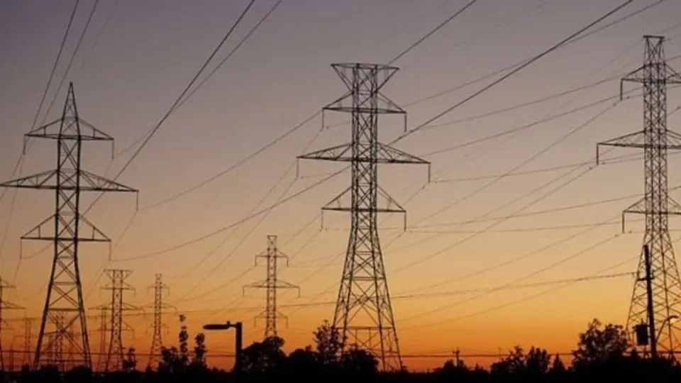 السودان يئن تحت وطأة أزمة كهرباء حادة وبرمجة قاسية تزيد المعاناة