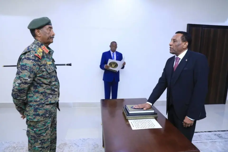 السودان: تعديل وزاري مرتقب في حكومة "الأمل" بعد ثمانية أشهر على تشكيلها