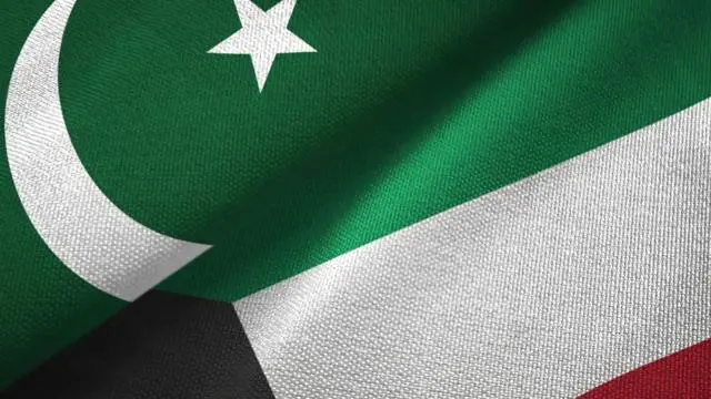 صورة غرافيكس تظهر العلمَيْن الكويتي والباكستاني.